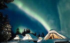 Wilderness Hotel Muotka & Igloos